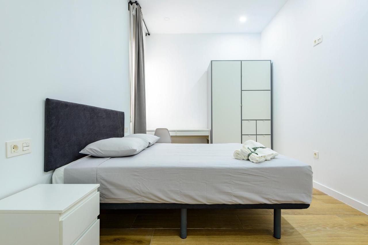 Bieti Castellon Hostel กัสเตญองเดลาปลานา ภายนอก รูปภาพ