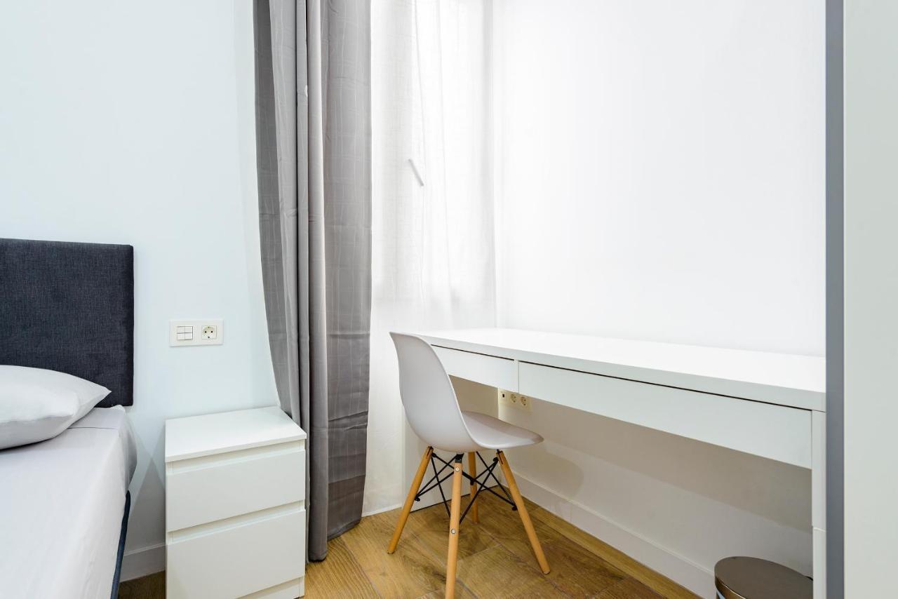 Bieti Castellon Hostel กัสเตญองเดลาปลานา ภายนอก รูปภาพ